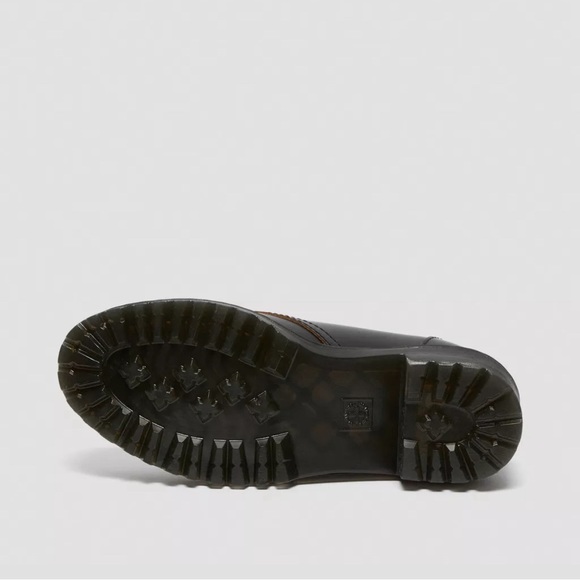 NWOB Doc Martens Leona Lo Vintage Smooth Leather Heeled Shoes Size 6 - Picture 8 of 13